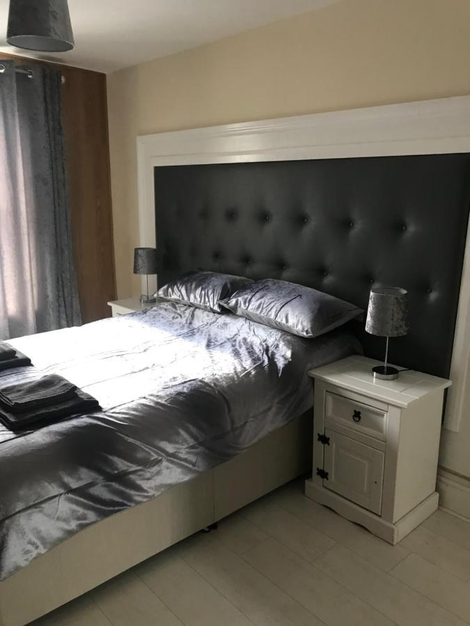 Sandy Pad'S Apartments Rhyl Bagian luar foto