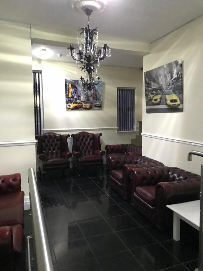 Sandy Pad'S Apartments Rhyl Bagian luar foto