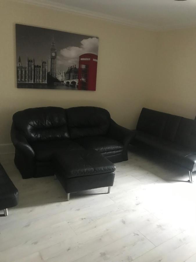 Sandy Pad'S Apartments Rhyl Bagian luar foto