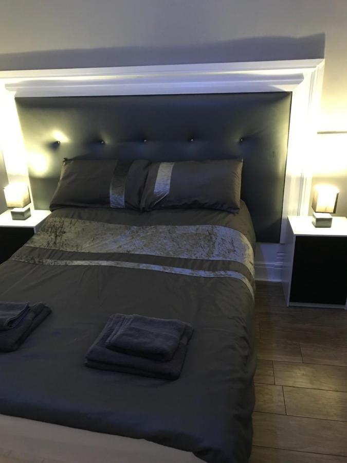 Sandy Pad'S Apartments Rhyl Bagian luar foto