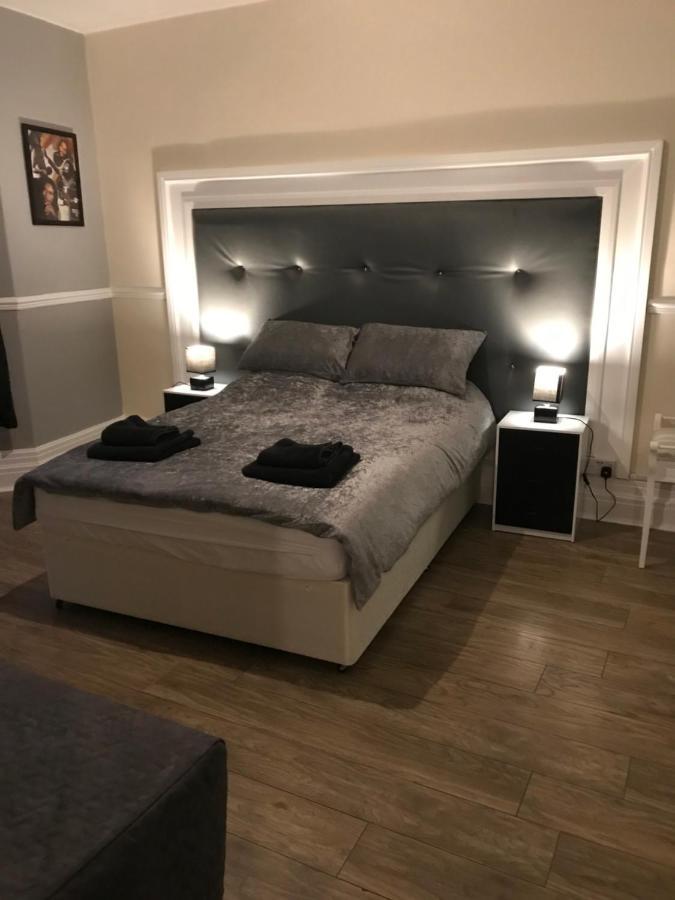 Sandy Pad'S Apartments Rhyl Bagian luar foto
